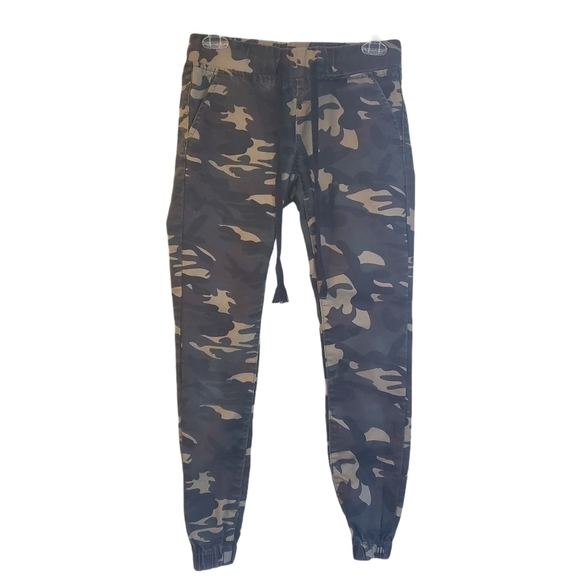 V.I.P. Camouflage Print Juniors Jogger Pants - Picture 1 of 10